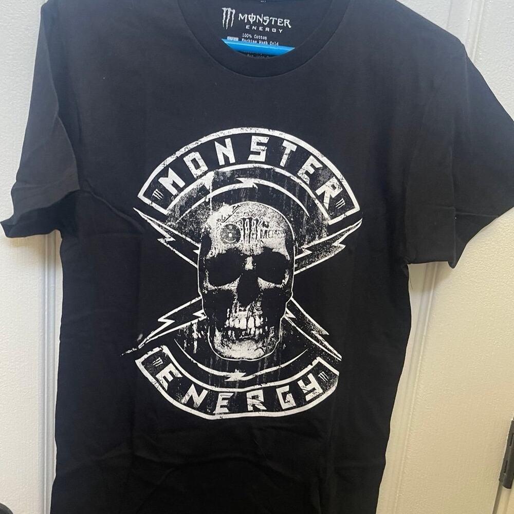 monster energy skull tshirt new in pckg sz S